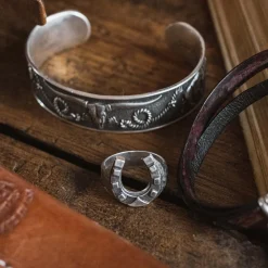 Stetson Horseshoe Ring Clearance